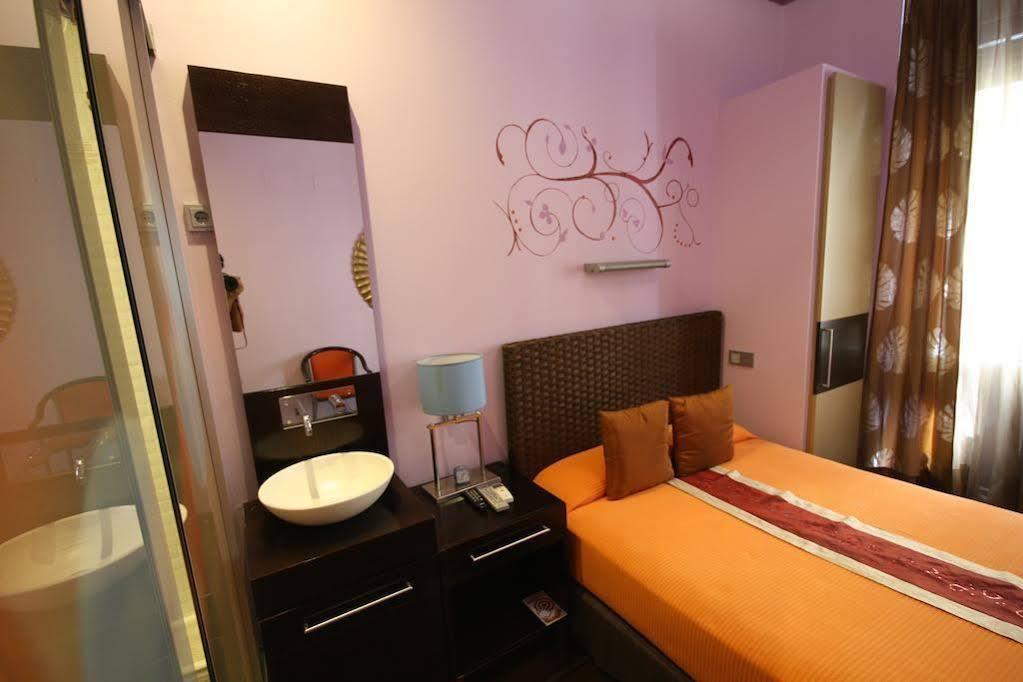 Madrid House Rooms Kültér fotó